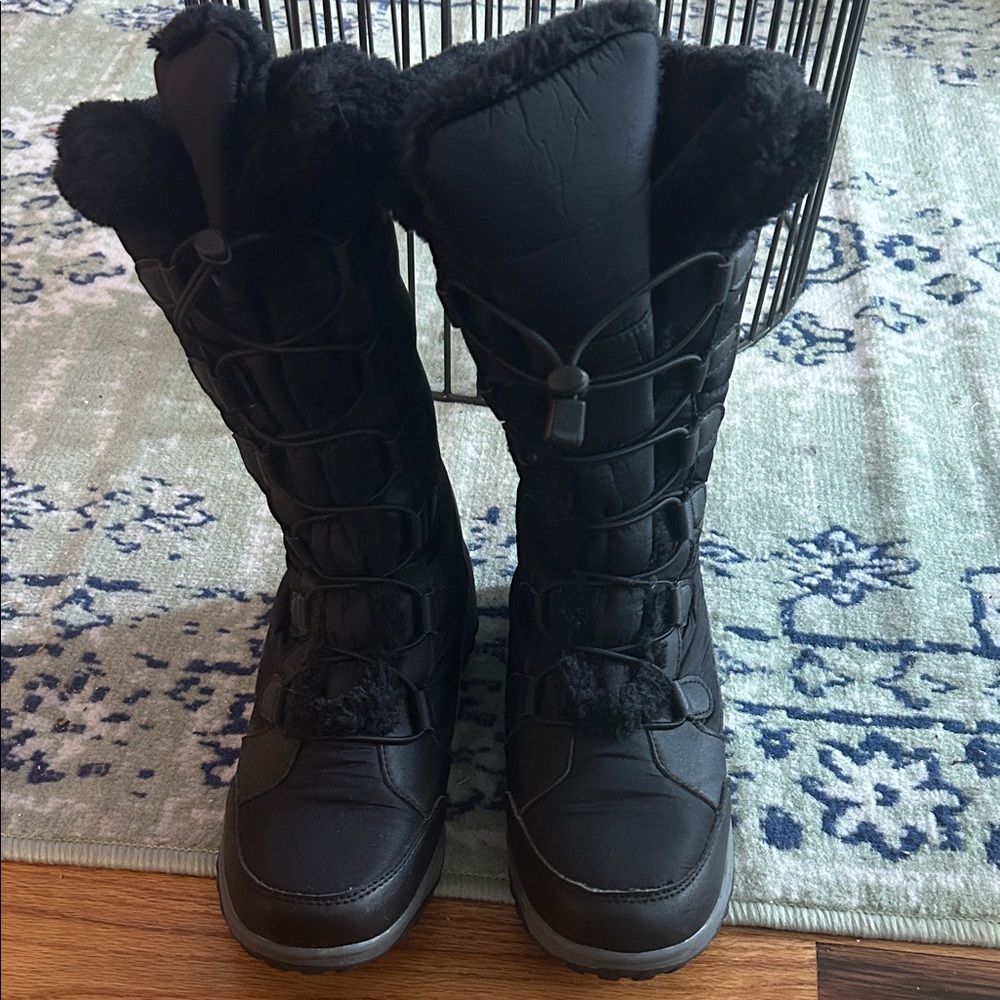 Cozy Black Winter Boots for Women